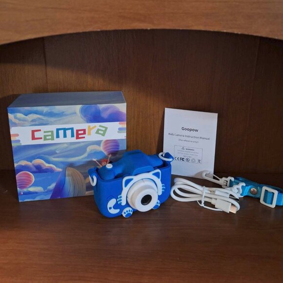 NIP Kids Digital Camera and Video Recorder w/ Soft Cartoon Cover and 32g SD Card - Picture 2 of 6